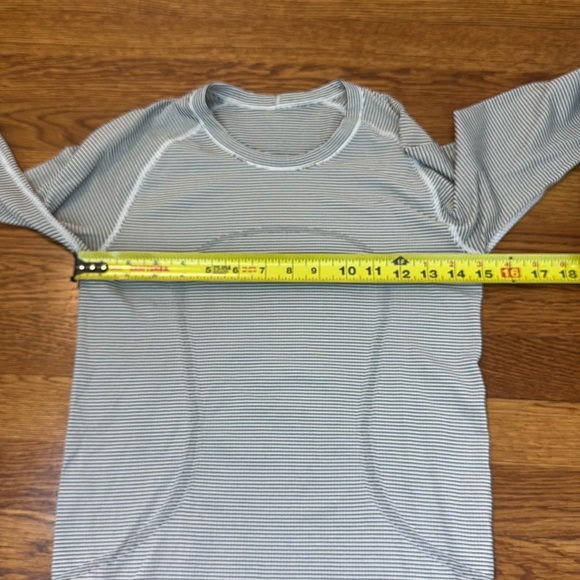 Lululemon Swiftly Tech Long Sleeve 2.0 Tempo Stripe White Black Size 6 - Picture 8 of 9